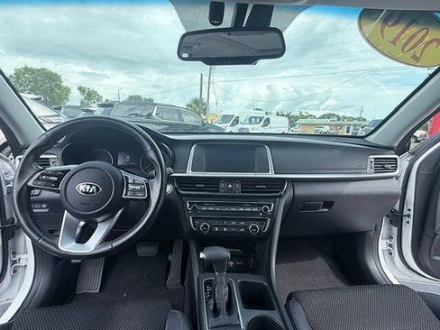 Used 2019 Kia Optima S w/ S Panoramic Sunroof Package FWD image 15