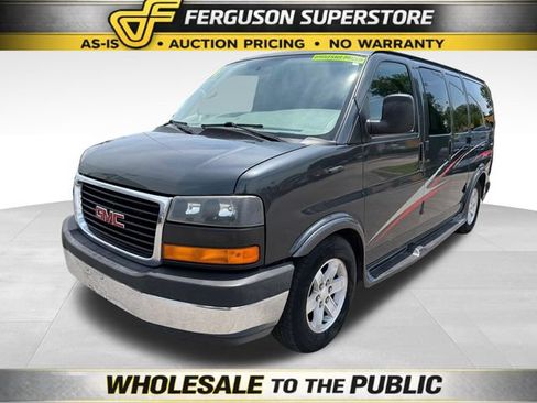 Used 2014 GMC Savana 1500 RWD image 3