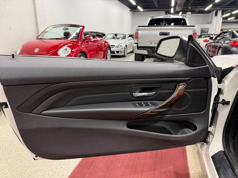 Used 2014 BMW 428i Convertible image 18