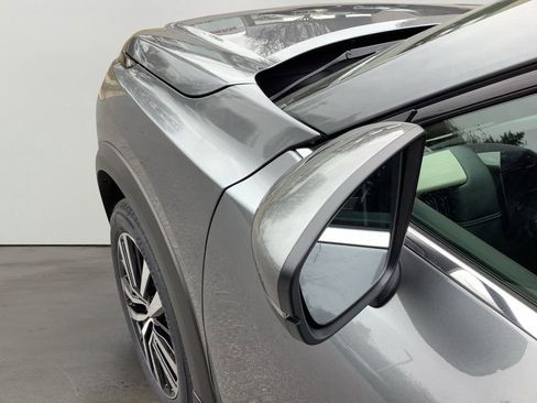 New 2025 Nissan Pathfinder Platinum w/ Cargo Package image 11