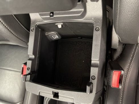 Used 2023 Jeep Wrangler Unlimited Sahara image 12