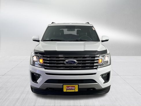 Used 2018 Ford Expedition XLT w/ Equipment Group 201A AWD/4WD image 2