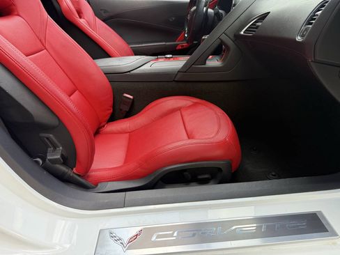 Used 2016 Chevrolet Corvette Z06 RWD image 40