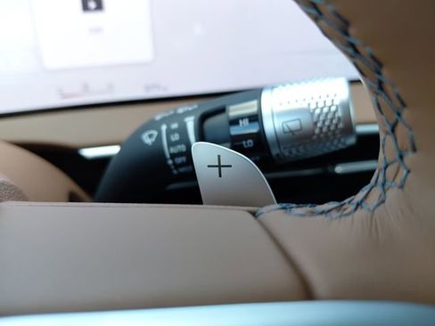 New 2026 Genesis GV70 2.5T Advanced image 36