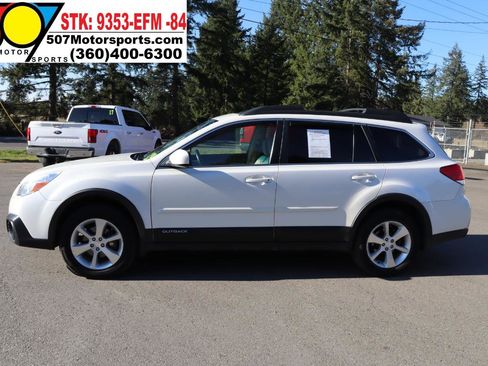 Used 2014 Subaru Outback 2.5i Limited image 5