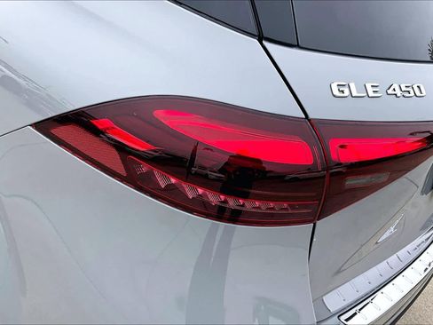 Used 2026 Mercedes-Benz GLE 450 GLE 450 image 29