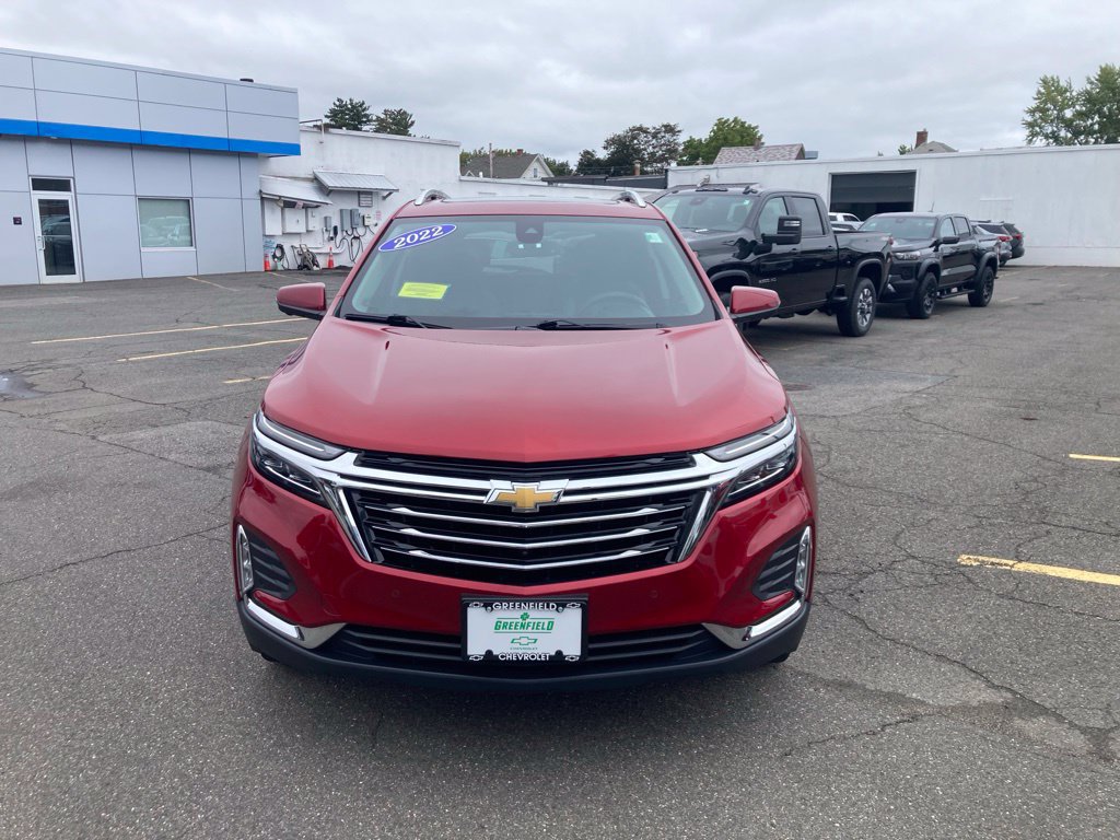 Used 2022 Chevrolet Equinox Premier AWD/4WD image 2