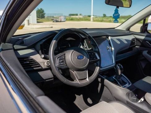 Used 2023 Subaru Outback Premium AWD/4WD image 13