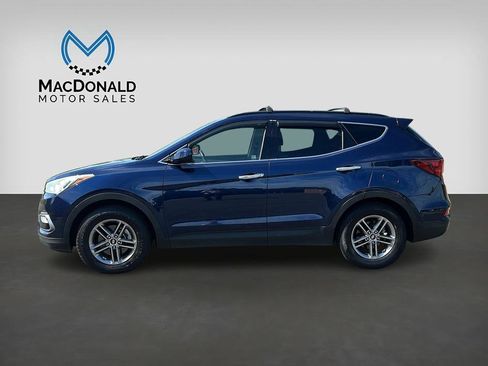 Used 2017 Hyundai Santa Fe Sport FWD image 4