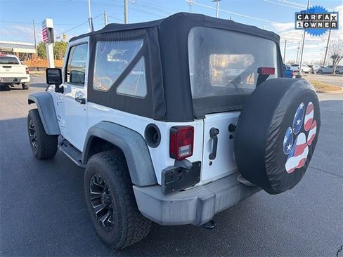 Used 2016 Jeep Wrangler Sport image 2