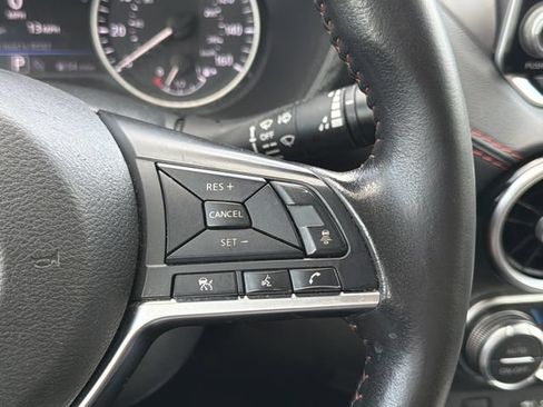 Used 2024 Nissan Sentra SR w/ SR Premium Package FWD image 19