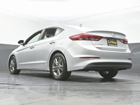 Used 2018 Hyundai Elantra SEL image 41