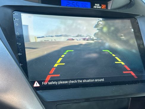 Used 2012 Hyundai Elantra GLS image 23