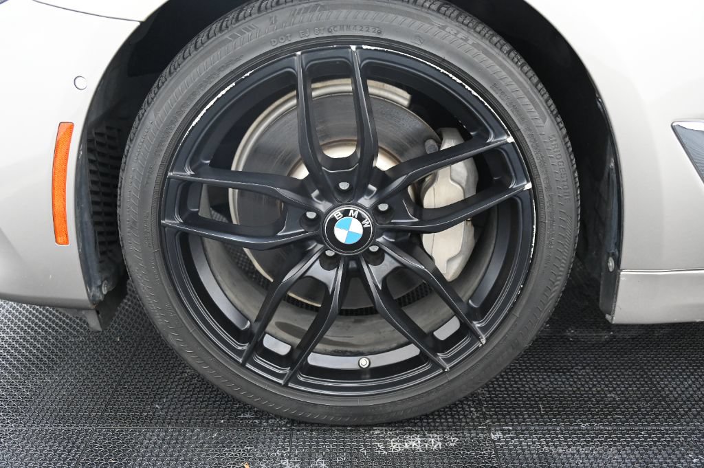 Used 2017 BMW 540i xDrive AWD/4WD image 58