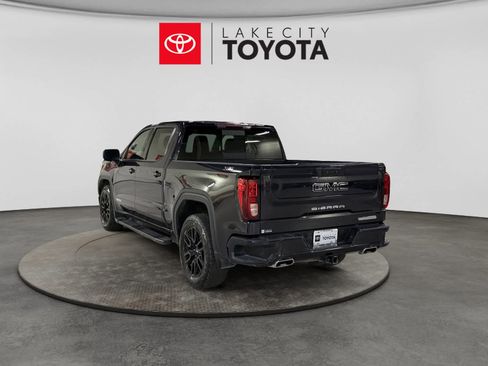 Used 2022 GMC Sierra 1500 Elevation w/ Elevation Premium Package AWD/4WD image 5