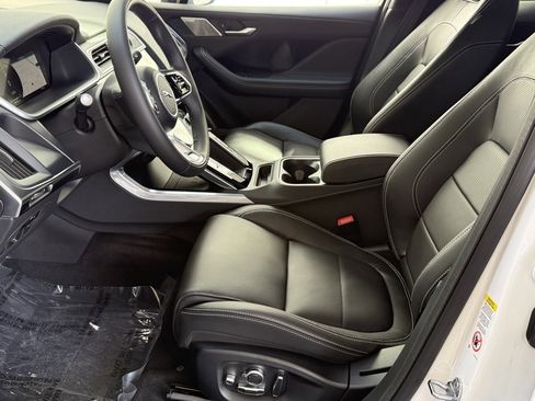 New 2024 Jaguar I-PACE R-Dynamic HSE image 12