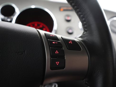 Used 2007 Pontiac Solstice GXP w/ Premium Package RWD image 13