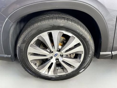 Used 2020 Subaru Ascent Touring AWD/4WD image 4