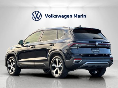 New 2026 Volkswagen Taos SEL AWD/4WD image 3