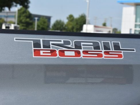 New 2026 Chevrolet Silverado 1500 Custom Trail Boss AWD/4WD image 11