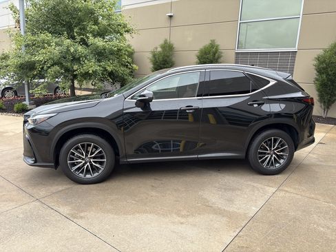Used 2025 Lexus NX 350 AWD w/ Accessory Package (2T) image 7