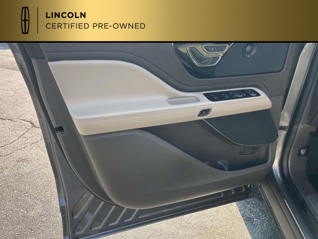 Certified 2023 Lincoln Aviator Reserve w/ Equipment Group 201A RWD image 16