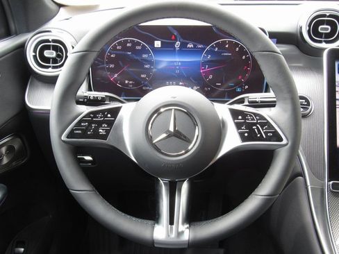 New 2025 Mercedes-Benz GLC 300 4MATIC image 26