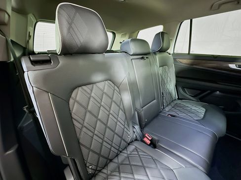 New 2026 Volkswagen Atlas SEL Premium R-Line AWD/4WD image 29
