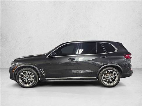 Certified 2023 BMW X5 sDrive40i w/ Parking Assistance Package RWD image 9
