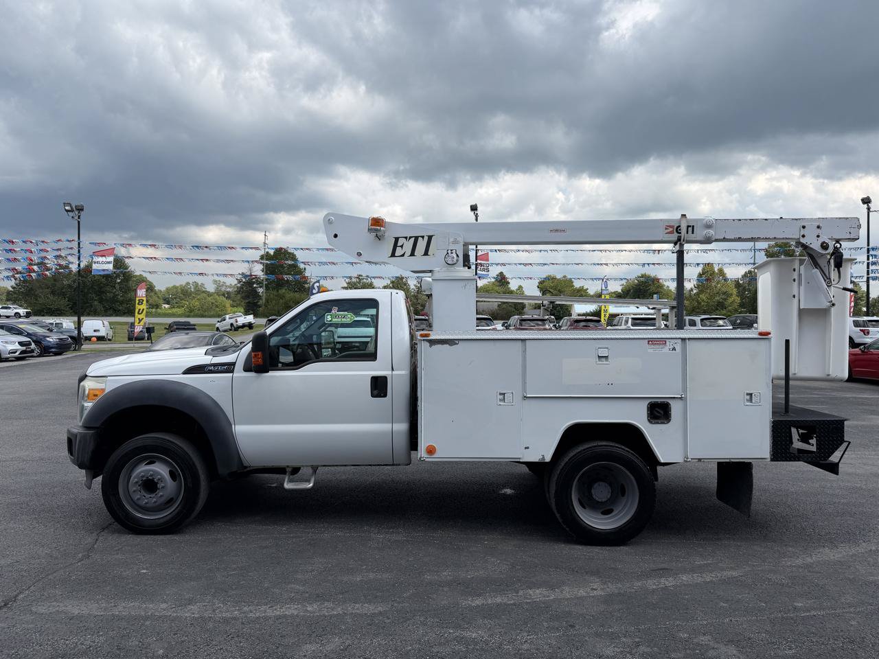 Used 2015 Ford F450 XL w/ Power Equipment Group RWD image 7