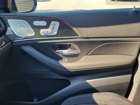 Used 2024 Mercedes-Benz GLE 53 AMG 4MATIC image 21