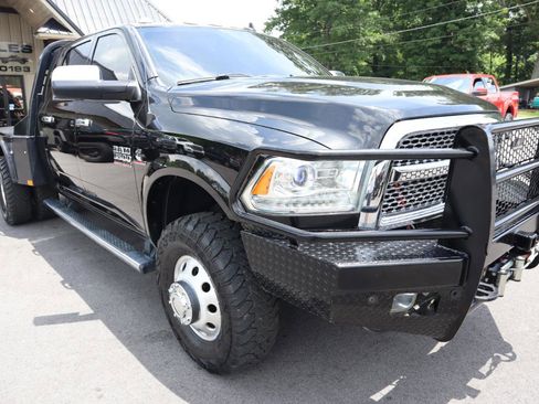 Used 2016 RAM 3500 Laramie AWD/4WD image 3