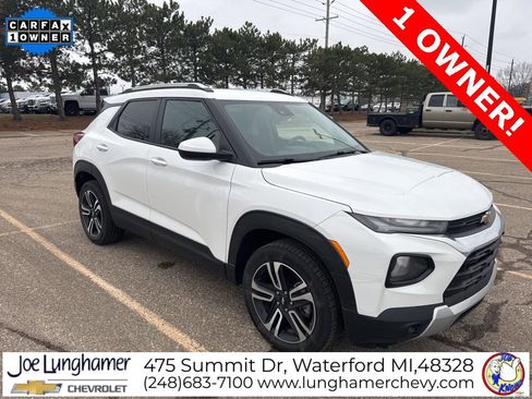 Used 2023 Chevrolet TrailBlazer LT w/ Convenience Package image 2