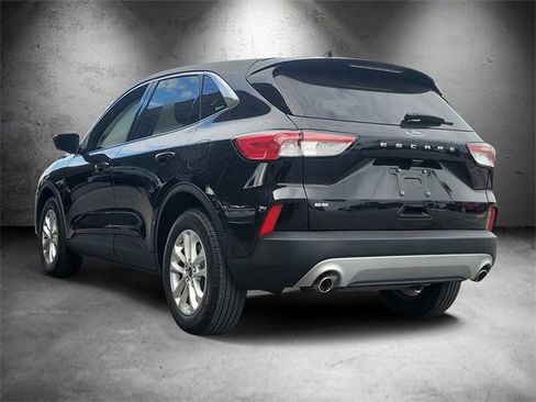Certified 2022 Ford Escape SE w/ Convenience Package image 4