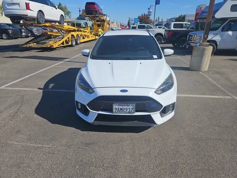 Used 2016 Ford Focus RS AWD/4WD image 2