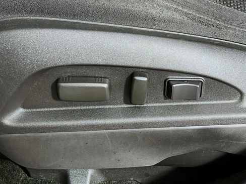 Used 2014 Chevrolet Equinox LT w/ Driver Convenience Package image 11