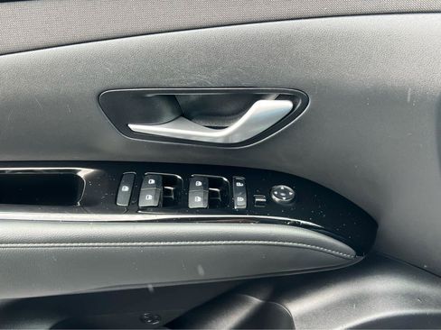 Certified 2023 Hyundai Tucson Limited AWD/4WD image 30