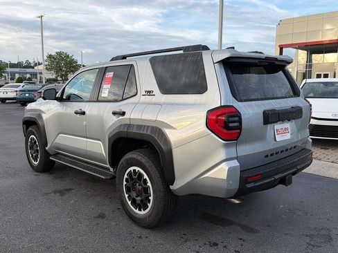 New 2026 Toyota 4Runner TRD Off-Road Premium AWD/4WD image 4