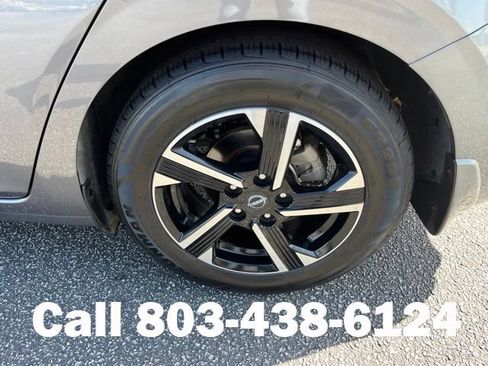 Used 2024 Nissan Sentra SV FWD image 30