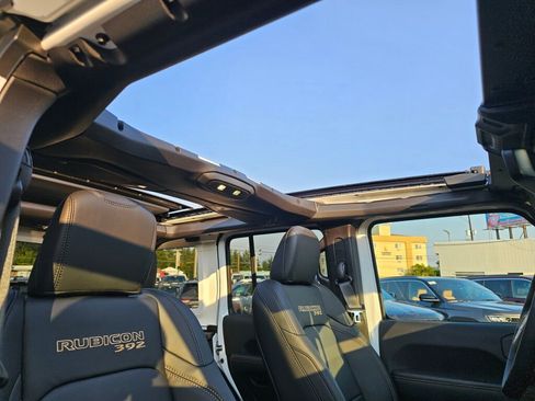 New 2025 Jeep Wrangler Unlimited Rubicon 392 image 12