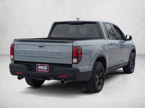 Used 2024 Honda Ridgeline Sport image 5