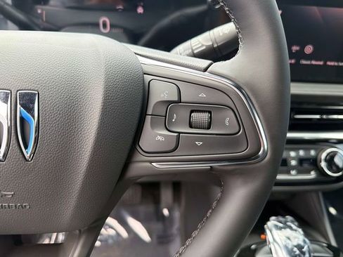 New 2026 Buick Envista Sport Touring w/ Convenience I Package FWD image 27