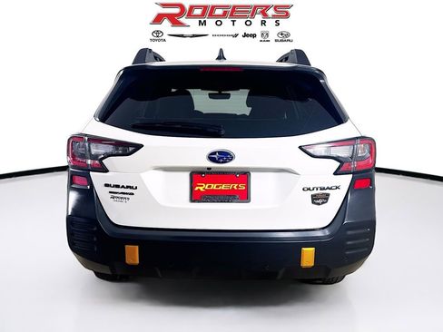 Certified 2024 Subaru Outback Wilderness AWD/4WD image 7