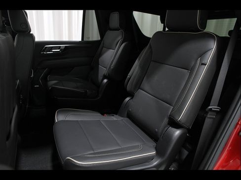 Used 2026 Chevrolet Tahoe Premier w/ Sun And Tow Package AWD/4WD image 20