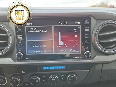 Used 2023 Toyota Tacoma TRD Sport image 32