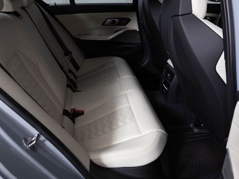 Used 2022 BMW M3 Competition w/ Executive Package image 41