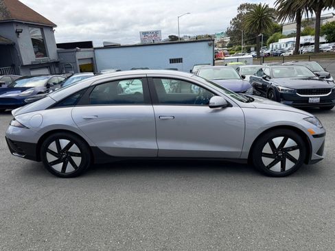 Used 2024 Hyundai Ioniq 6 SE image 4