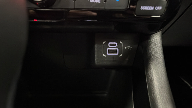 Used 2025 Jeep Compass Limited AWD/4WD image 28
