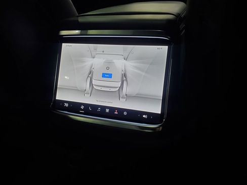 Used 2024 Tesla Model S image 23