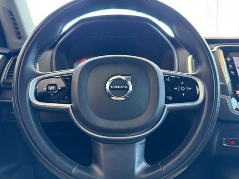 Used 2020 Volvo XC90 T5 Momentum w/ Protection Package Premier FWD image 24